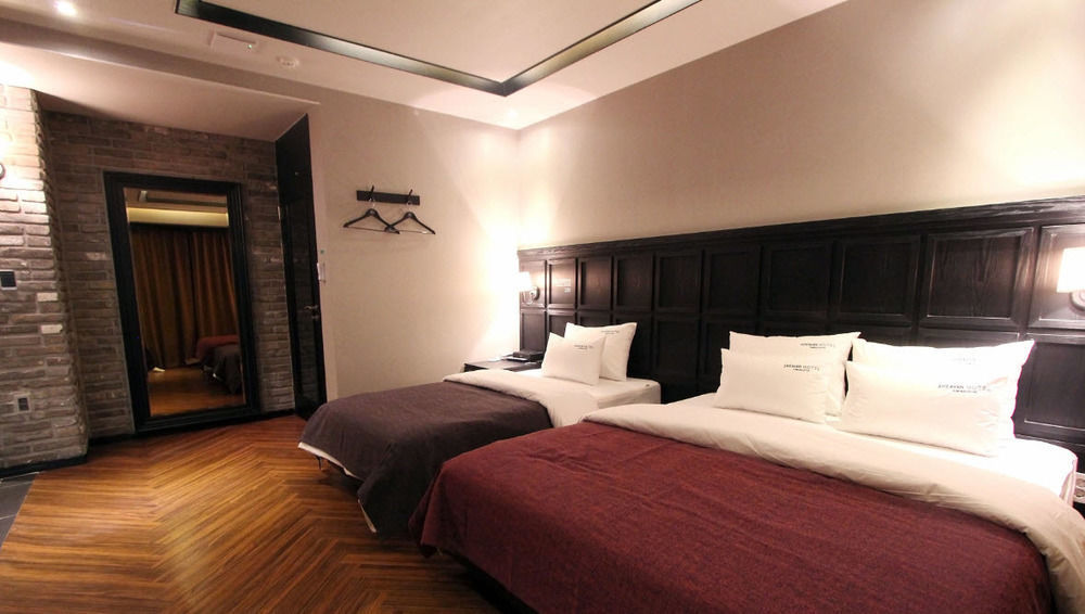 2 Heaven Hotel Lotte Waterpark Gimhae Dış mekan fotoğraf